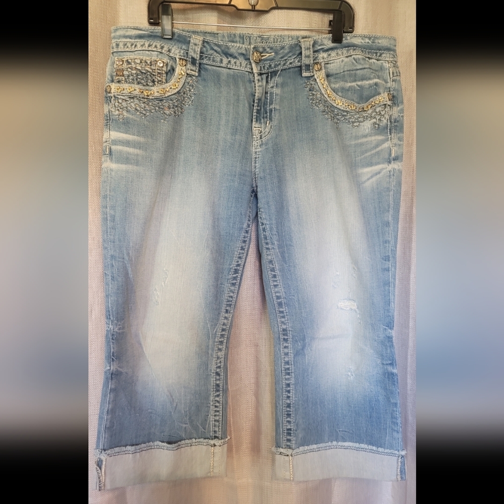 Miss Me Light Blue Embellished Cropped Jeans